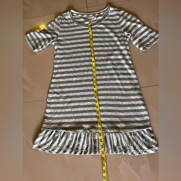 LOGO By Lori Goldstein Stripe Knit Shift Dress Flounce Hem Green XXS - Picture 6 of 16